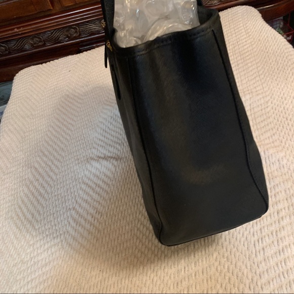 Black Michael Kors Handbag Purse Medium - Picture 6 of 14